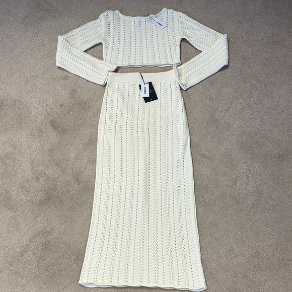 Chic Cream Knit Long Sleeve Dress Set - Picture 1 of 10